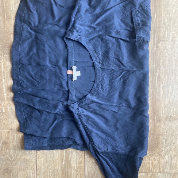 Lunya Navy Blue silk pajama set - Picture 8 of 8